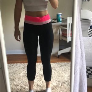 cropped lulu lemon pants